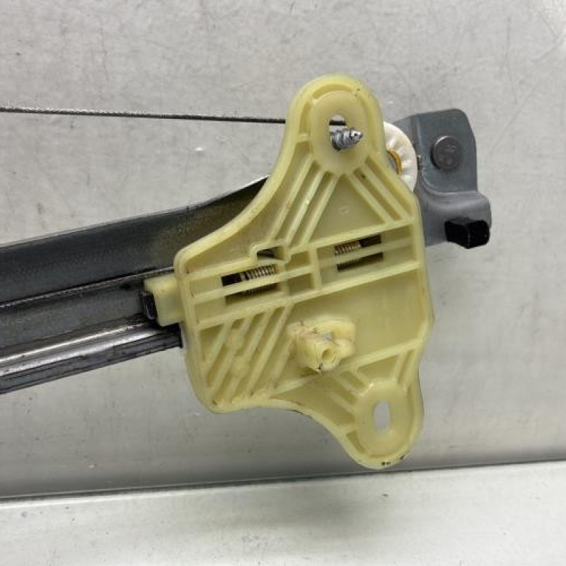 Leve vitre electrique avant gauche RENAULT CAPTUR 1 Photo n°2