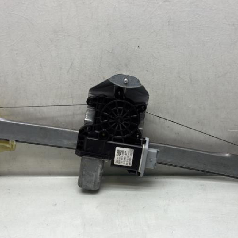 Leve vitre electrique avant gauche RENAULT CAPTUR 1 Photo n°3