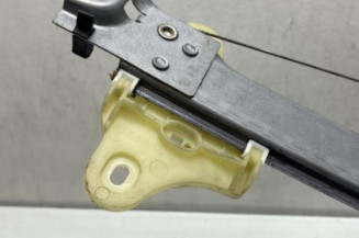 Leve vitre electrique avant gauche RENAULT CAPTUR 1