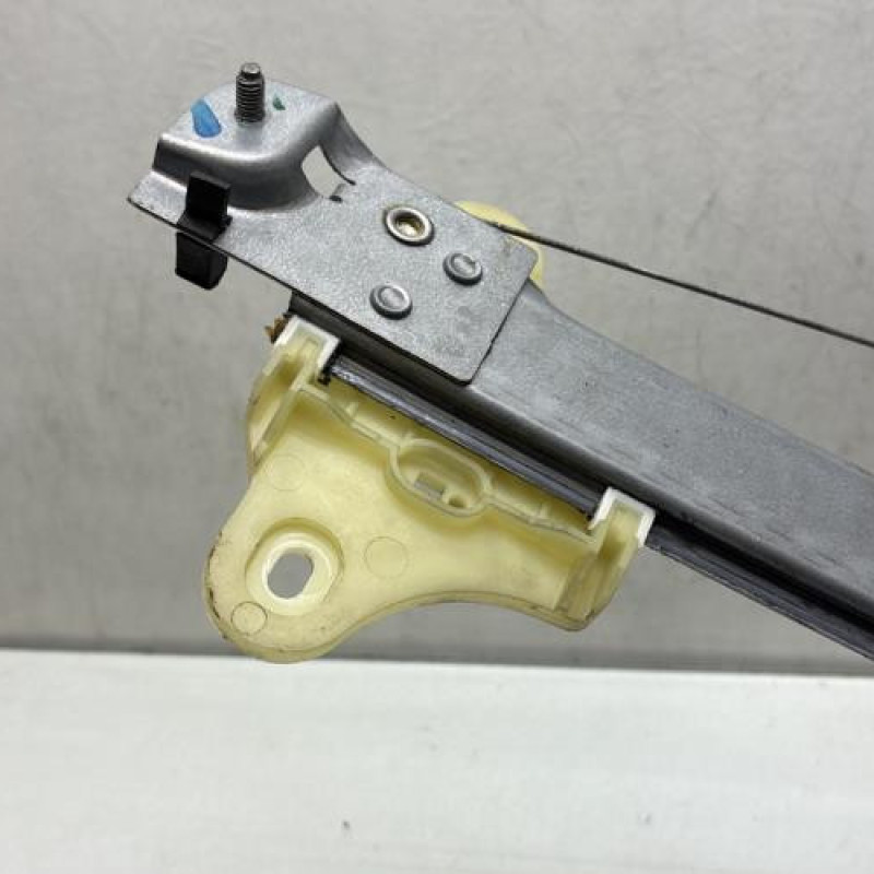 Leve vitre electrique avant gauche RENAULT CAPTUR 1 Photo n°4