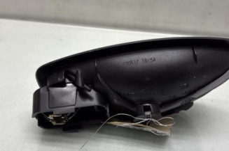 Poignee interieur arriere droit RENAULT CAPTUR 1