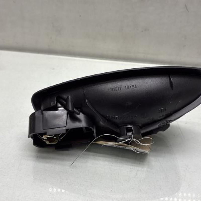 Poignee interieur arriere droit RENAULT CAPTUR 1 Photo n°2
