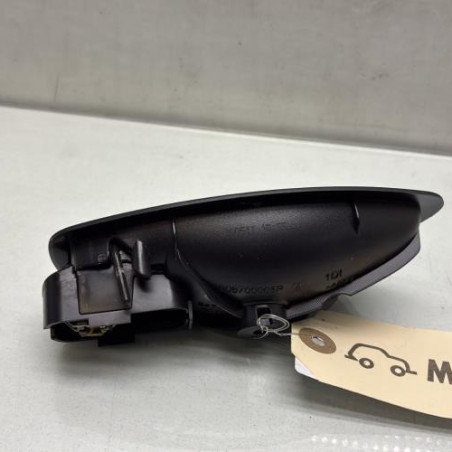 Poignee interieur avant droit RENAULT CAPTUR 1