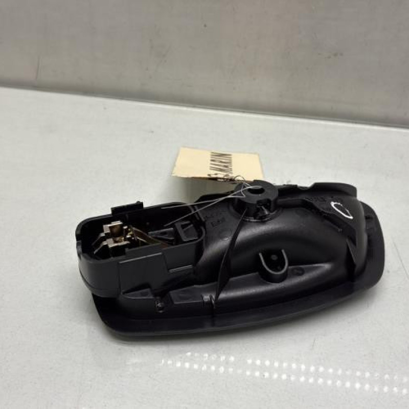 Poignee interieur avant droit RENAULT CAPTUR 1 Photo n°3