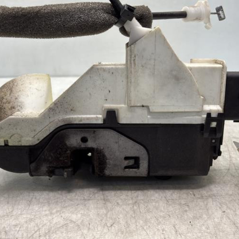 Serrure avant gauche PEUGEOT PARTNER 2 Photo n°4