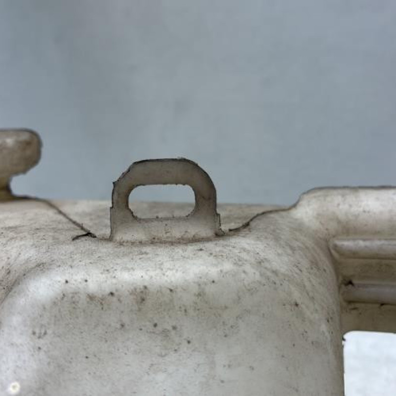 Vase de lave glace PEUGEOT PARTNER 2 Photo n°4