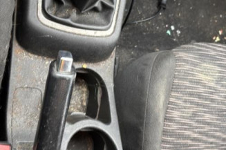 Vitre avant droit KIA CEE-D 1