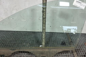 Vitre avant gauche KIA CEE-D 1 Photo n°1