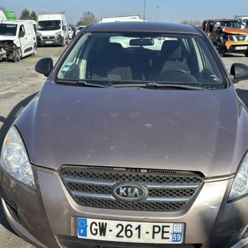 Renfort pare choc avant (traverse) KIA CEE-D 1 Photo n°11