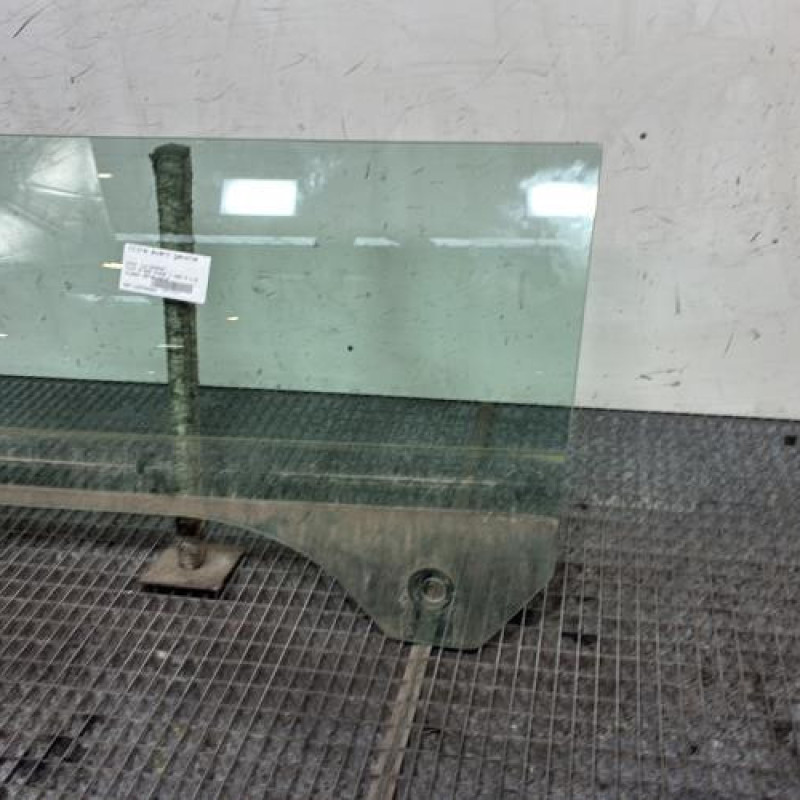 Vitre avant gauche MINI MINI 2 R56 Photo n°3