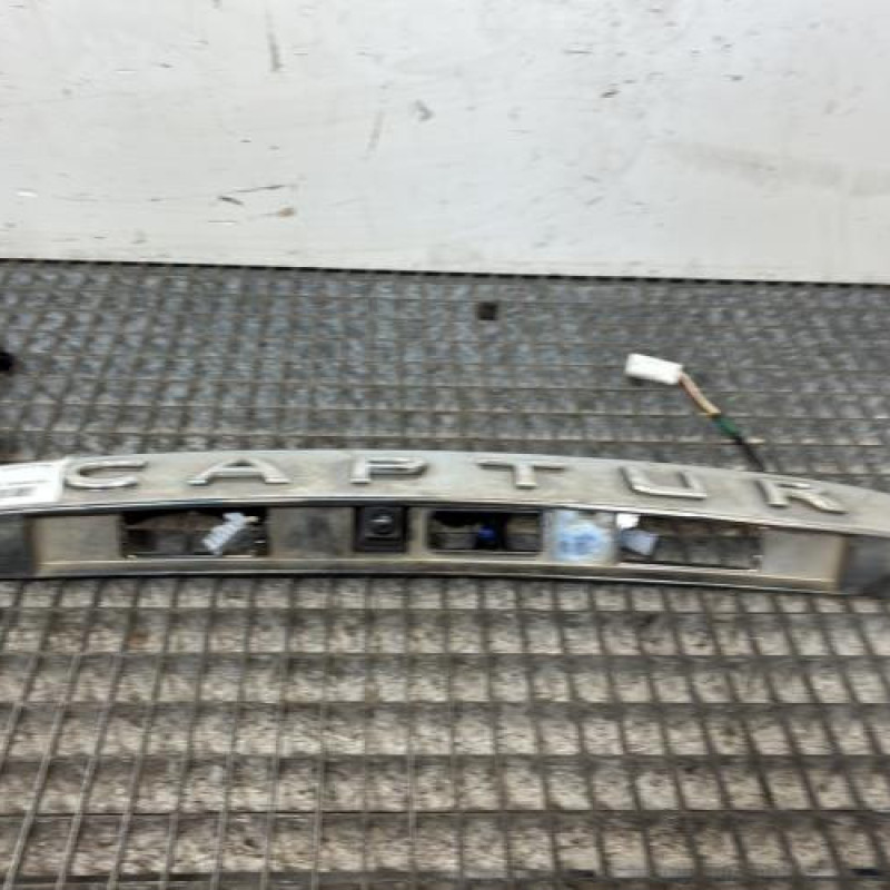 Baguette de coffre RENAULT CAPTUR 1 Photo n°4