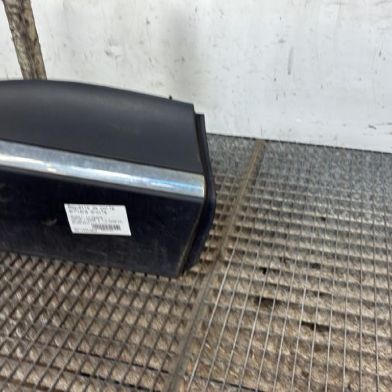 Baguette de porte arriere droite RENAULT CAPTUR 1 Photo n°3