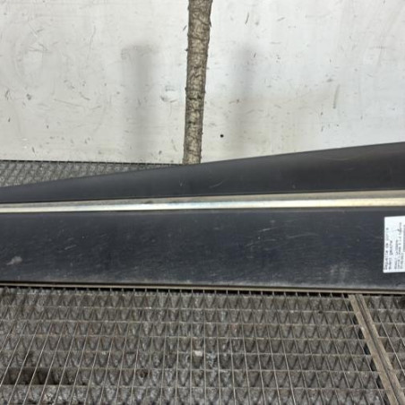 Baguette de porte avant gauche RENAULT CAPTUR 1 Photo n°1