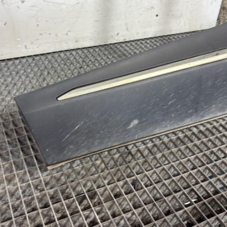 Baguette de porte avant gauche RENAULT CAPTUR 1