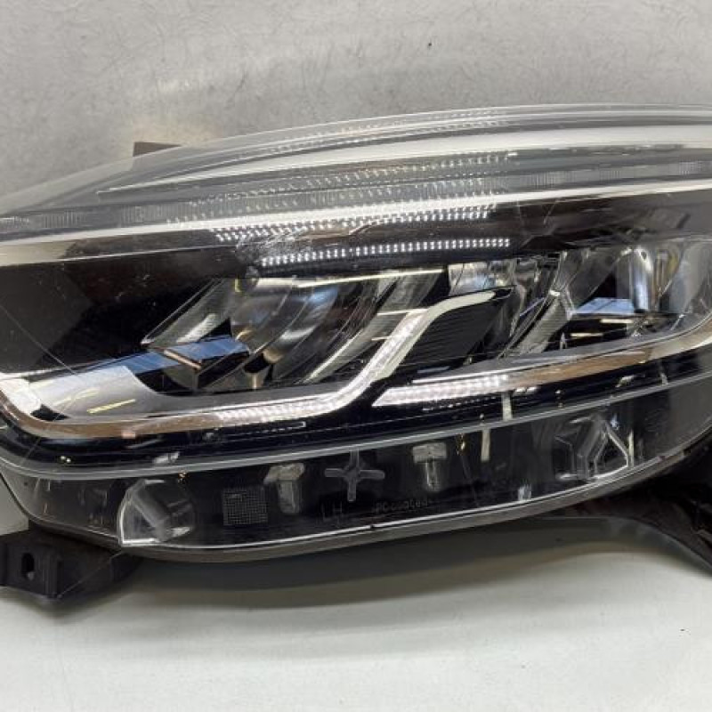 Optique avant principal gauche (feux)(phare) RENAULT CAPTUR 1 Photo n°1