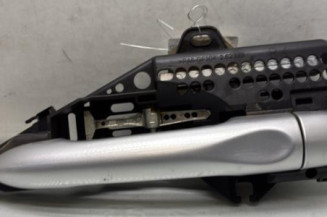 Poignee porte arriere droit RENAULT CAPTUR 1 Photo n°1