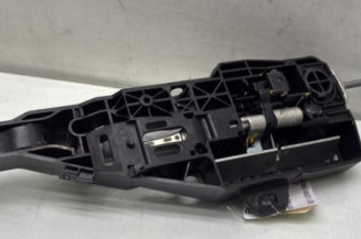 Poignee porte arriere droit RENAULT CAPTUR 1