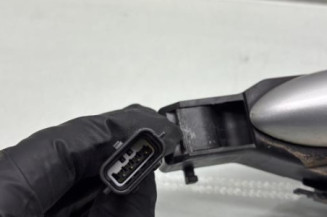 Poignee porte avant gauche RENAULT CAPTUR 1