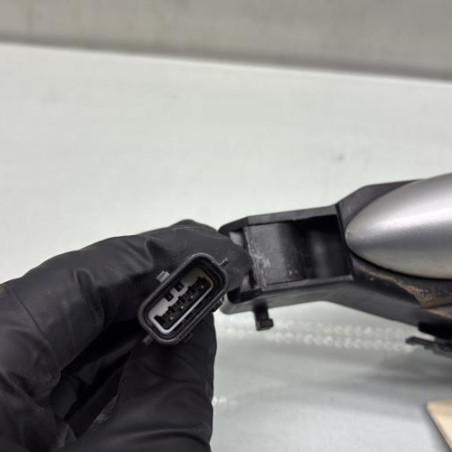 Poignee porte avant gauche RENAULT CAPTUR 1