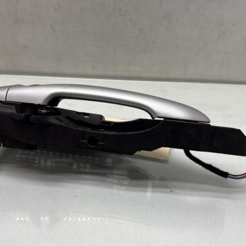 Poignee porte avant gauche RENAULT CAPTUR 1 Photo n°3