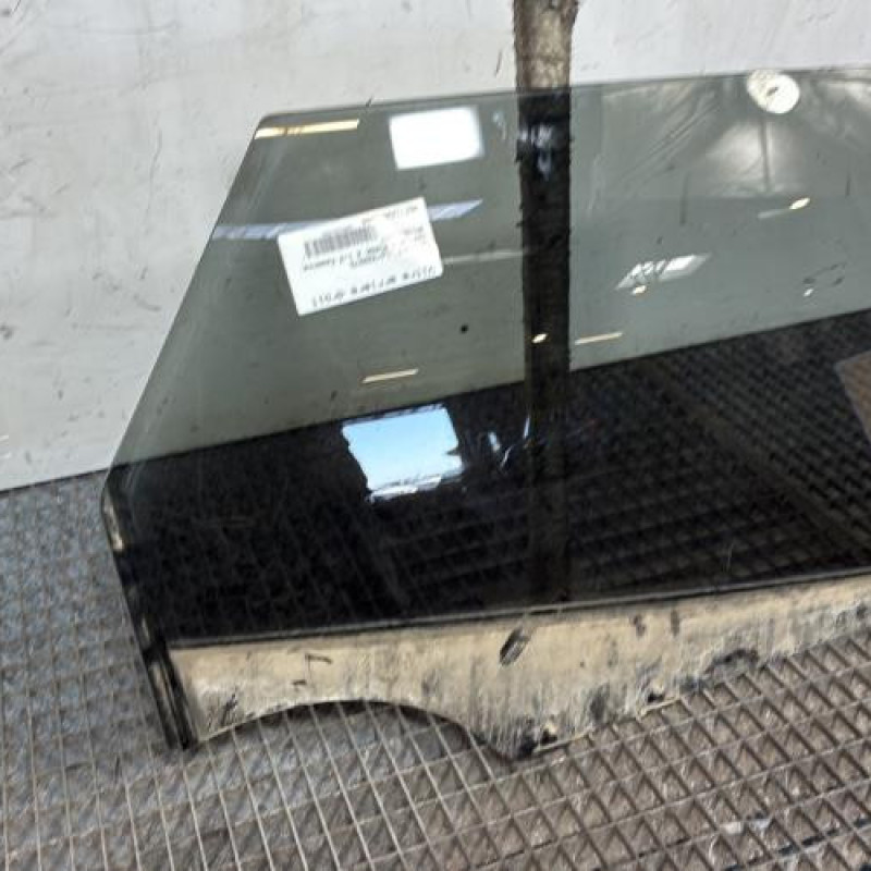 Vitre arriere droit RENAULT CAPTUR 1 Photo n°2