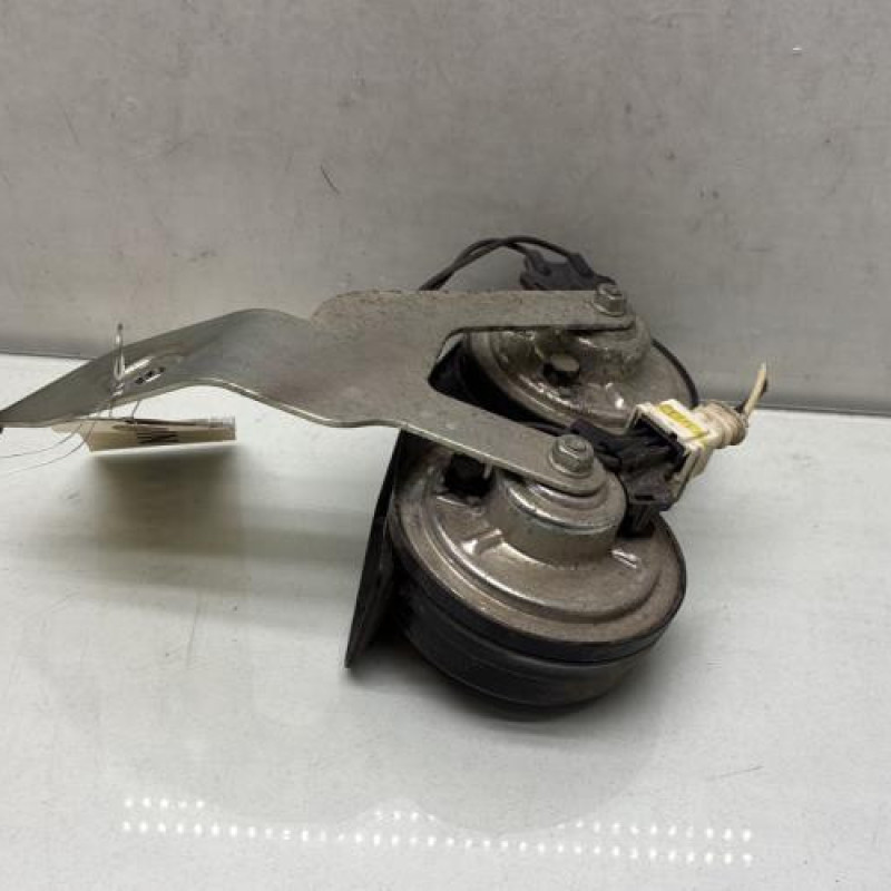 Avertisseur/Klaxon RENAULT CAPTUR 1 Photo n°3