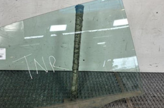 Vitre arriere droit MERCEDES CLASSE B 245 Photo n°1