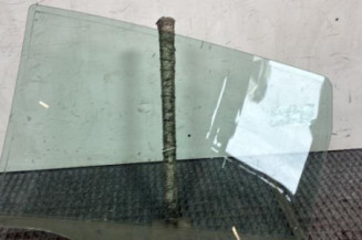 Vitre arriere droit MERCEDES CLASSE B 245