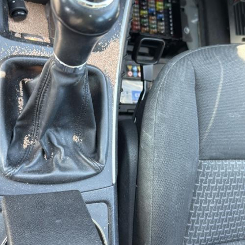 Vitre arriere droit MERCEDES CLASSE B 245 Photo n°20