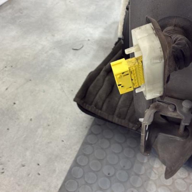 Porte avant gauche PEUGEOT PARTNER 2 Photo n°3