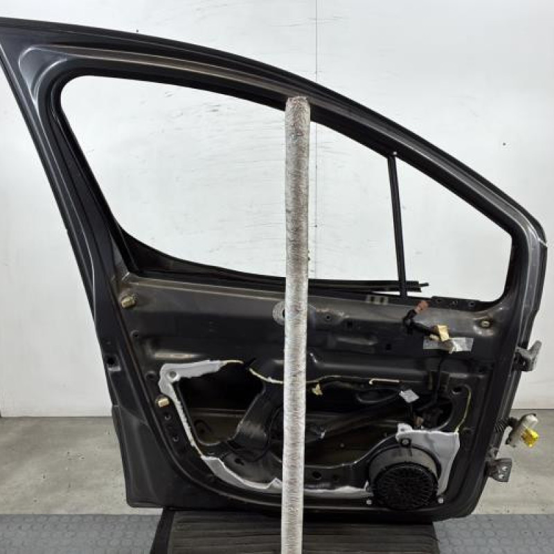Porte avant gauche PEUGEOT PARTNER 2 Photo n°4