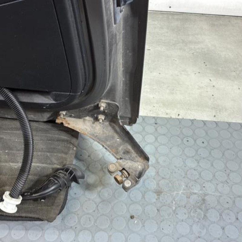 Porte laterale gauche PEUGEOT PARTNER 2 Photo n°4