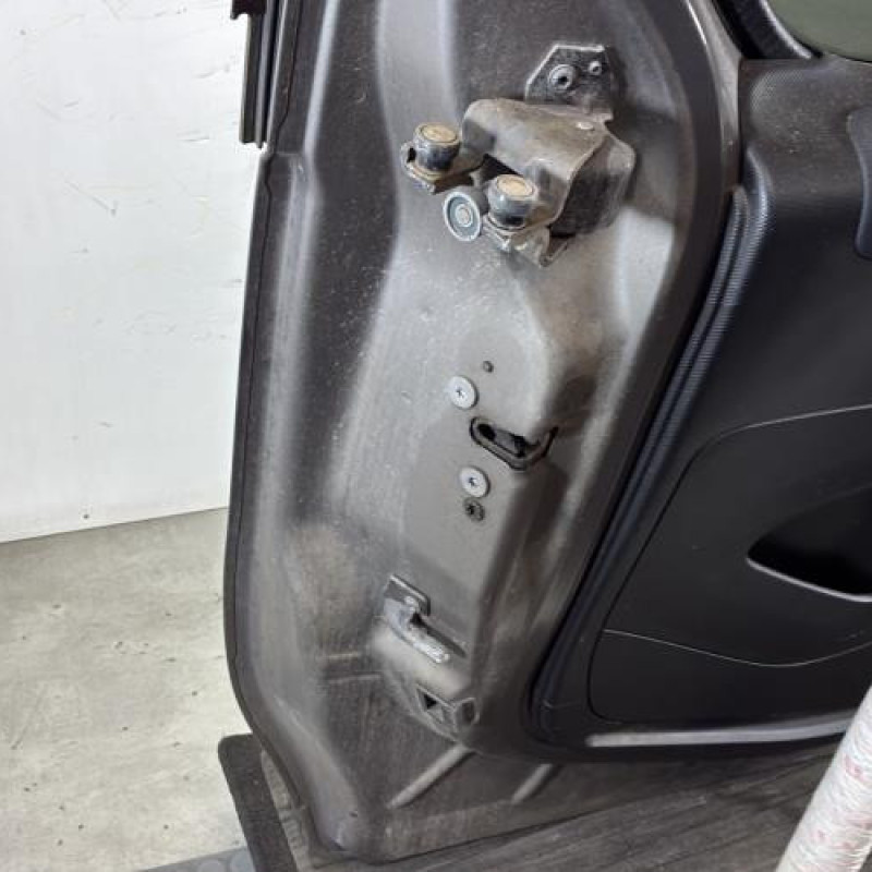 Porte laterale gauche PEUGEOT PARTNER 2 Photo n°5