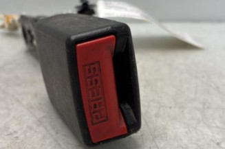 Attache ceinture avant gauche PEUGEOT PARTNER 2