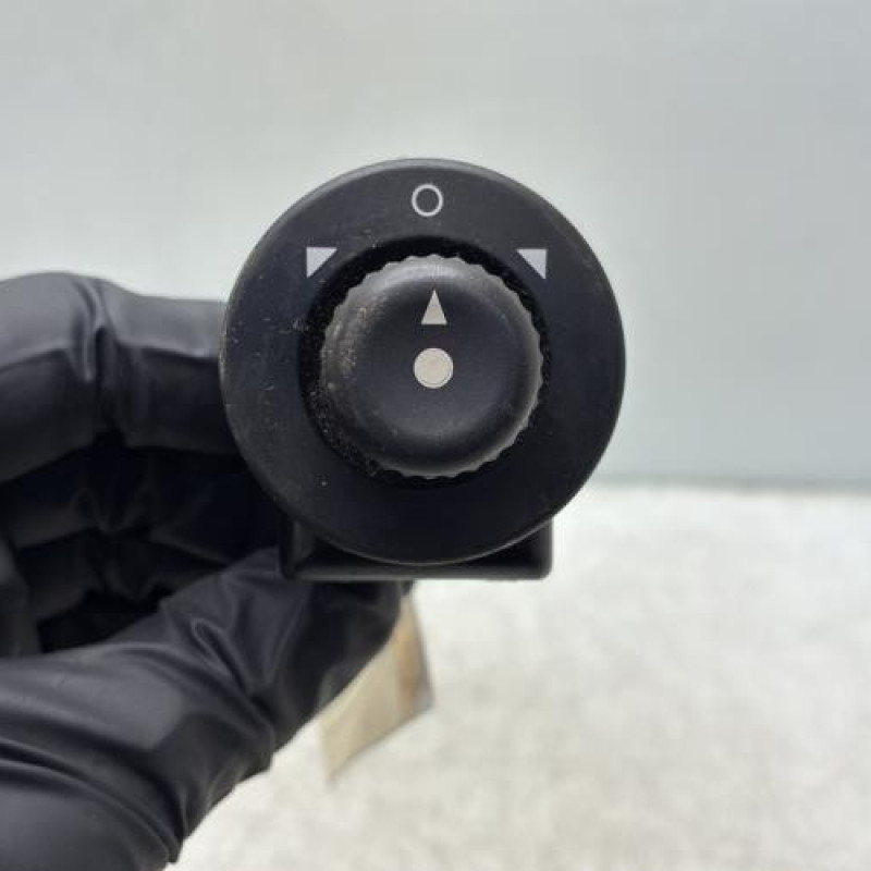 Commande retroviseurs PEUGEOT PARTNER 2 Photo n°1