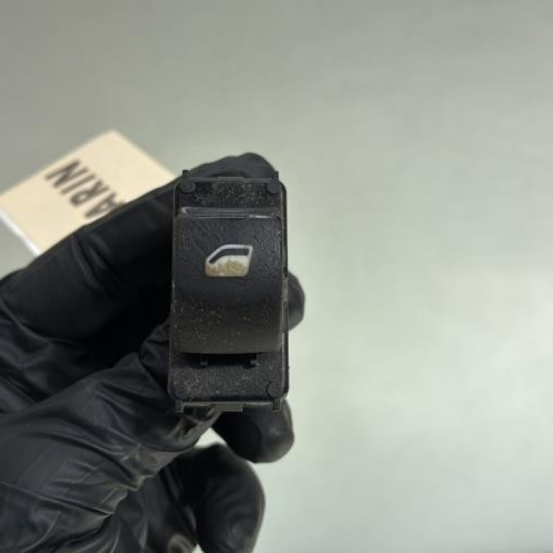 Interrupteur de leve vitre avant droit PEUGEOT PARTNER 2 Photo n°1