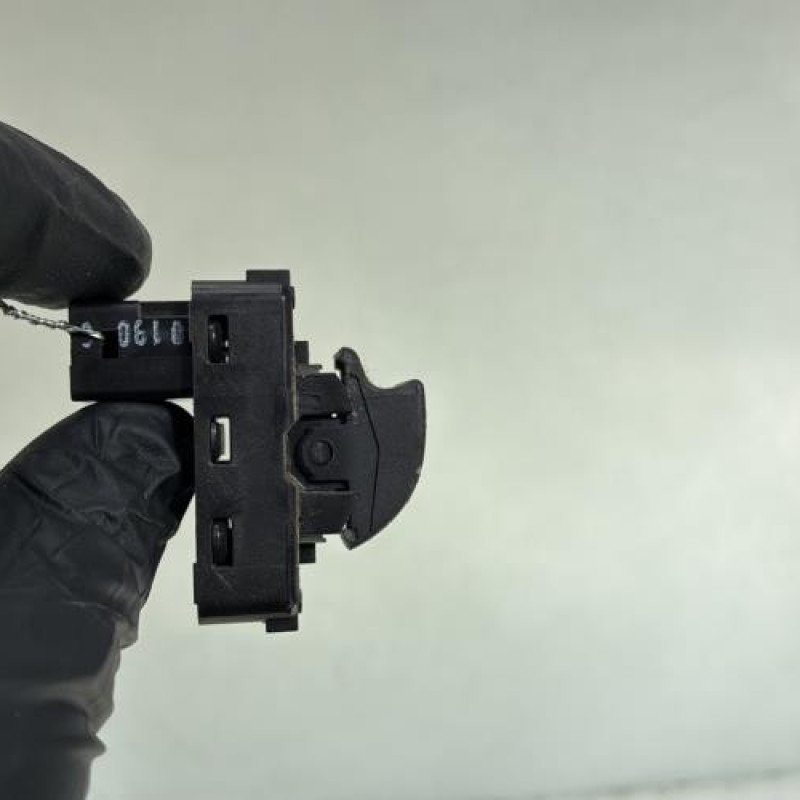 Interrupteur de leve vitre avant droit PEUGEOT PARTNER 2 Photo n°2