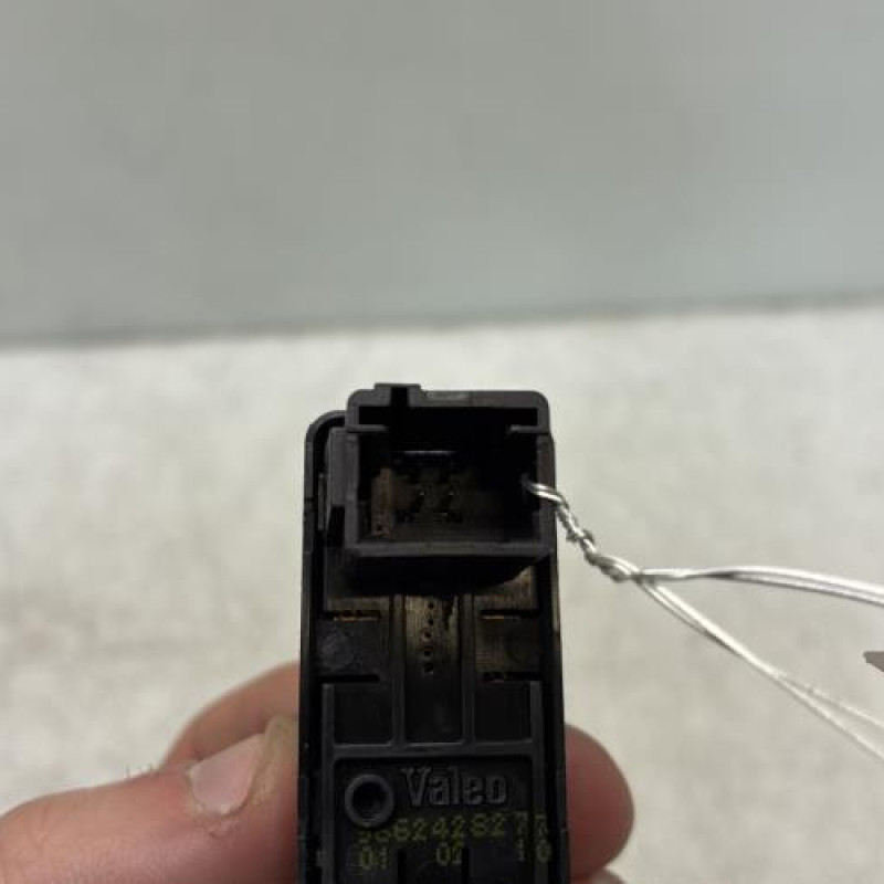 Interrupteur de leve vitre avant gauche PEUGEOT PARTNER 2 Photo n°3