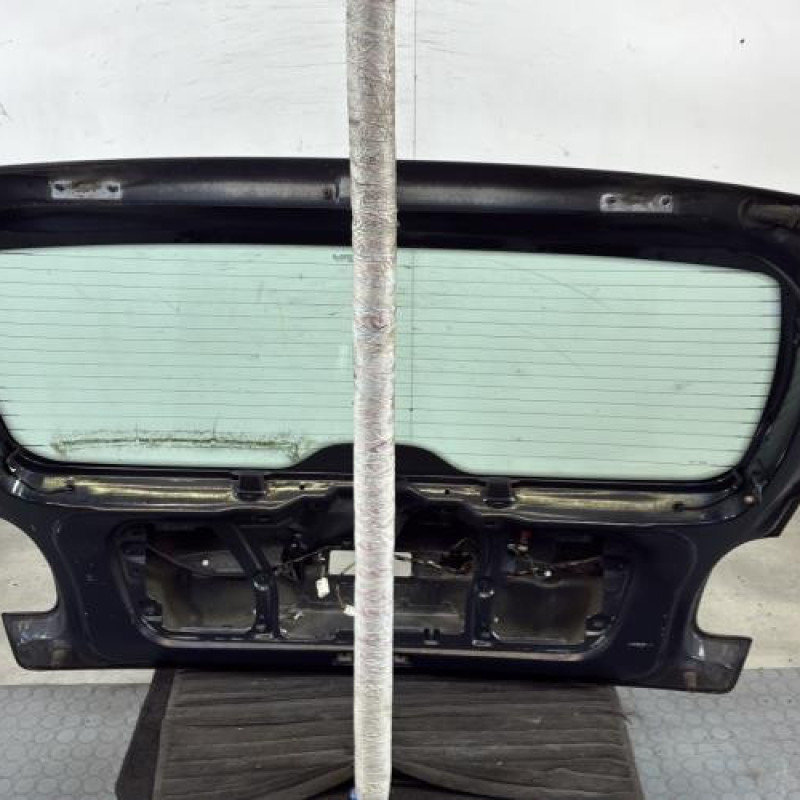 Malle/Hayon arriere PEUGEOT 206+ Photo n°6