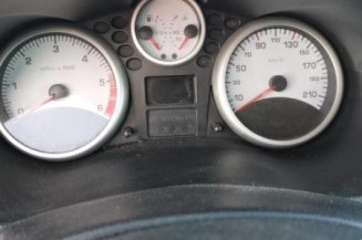 Pare boue arriere droit PEUGEOT 206+