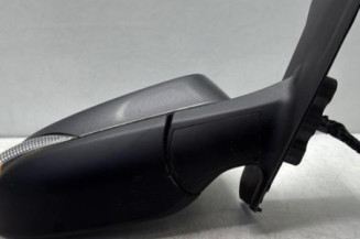 Retroviseur droit TOYOTA YARIS 3