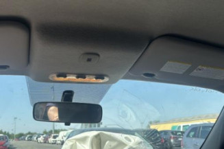 Baguette de coffre NISSAN JUKE 1