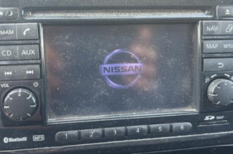 Bouton de warning NISSAN JUKE 1