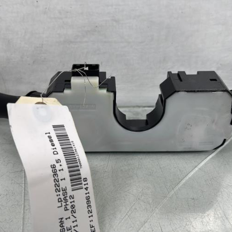 Support commodo (commutateur) NISSAN JUKE 1 Photo n°3