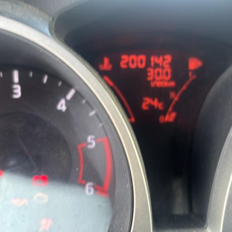 Renfort pare choc arriere (traverse) NISSAN JUKE 1 Photo n°18