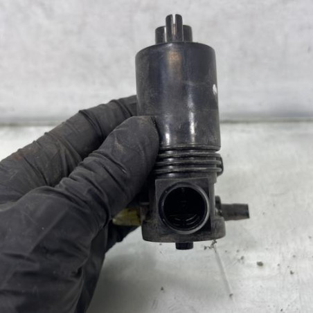 Pompe lave glace avant NISSAN JUKE 1