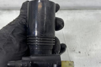 Pompe lave glace avant NISSAN JUKE 1