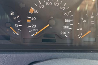 Bras essuie glace avant MERCEDES CLASSE C 202