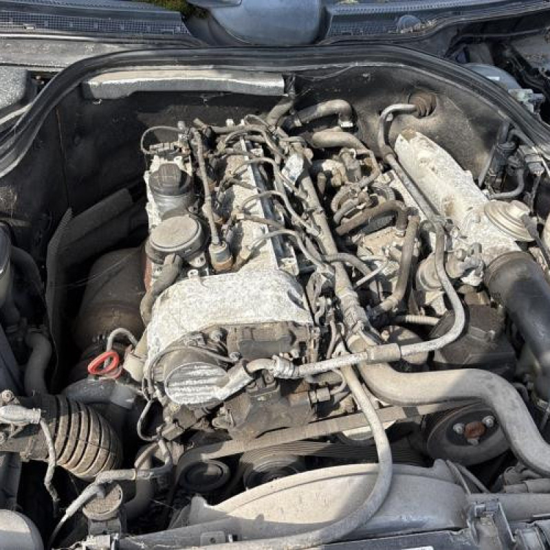 Pare choc avant MERCEDES CLASSE C 202 Photo n°20