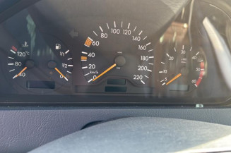 Moteur essuie glace avant MERCEDES CLASSE C 202